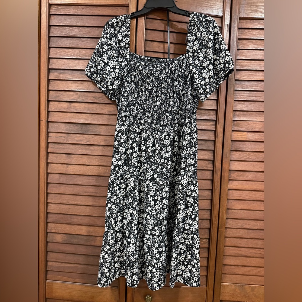 Floral Black and White Women's Dress